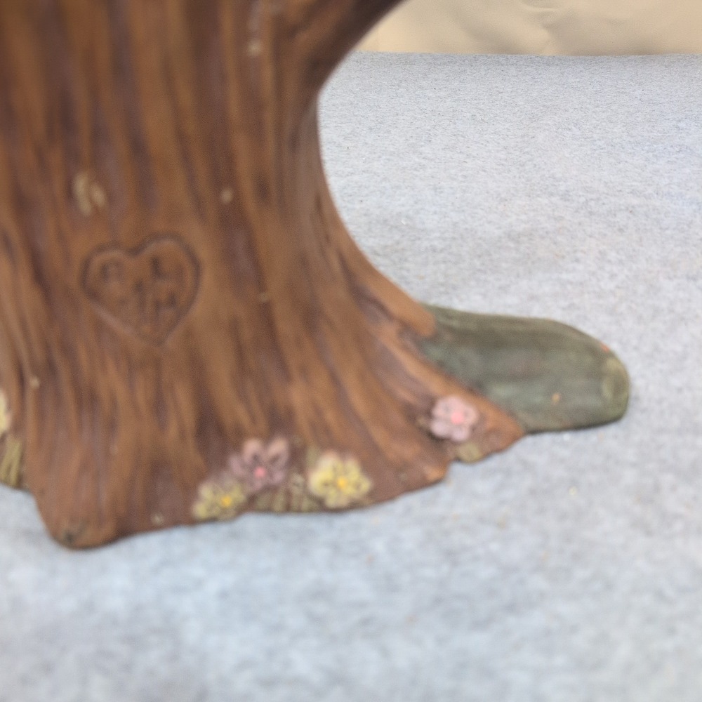 Vintage Tree Stump Ceramic Planter Bark Texture Heart Carving Brown Floral - Picture 5 of 13